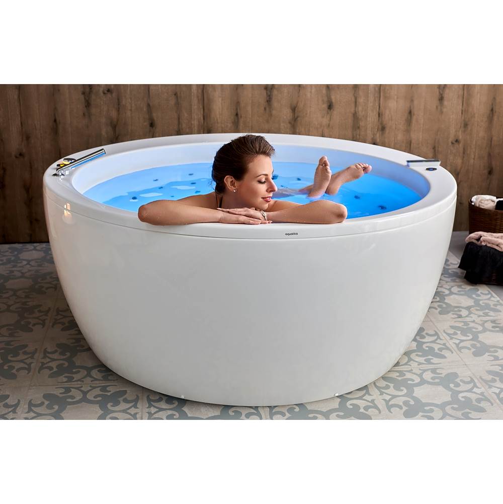 Aquatica Free Standing Air Bathtubs item Pam-Wht-Spa